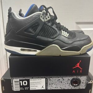 Air Jordan 4 Retro 
Black Game Royal - Matte Silver
Size 10